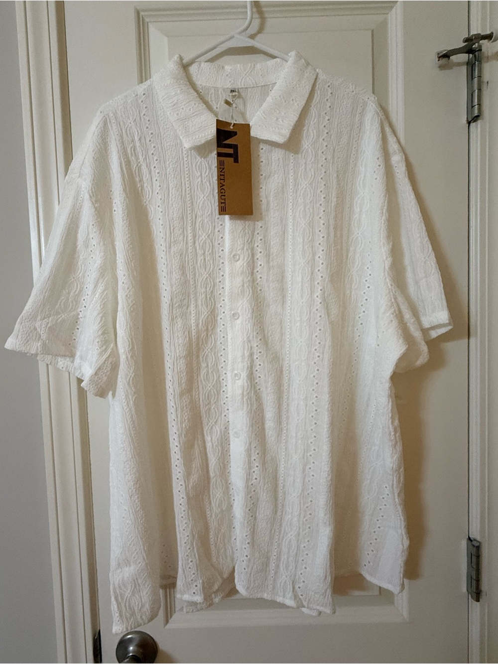 White Eyelet Button-Down Shirt - Women's Lightweight Collared Top NWT Size 2XL